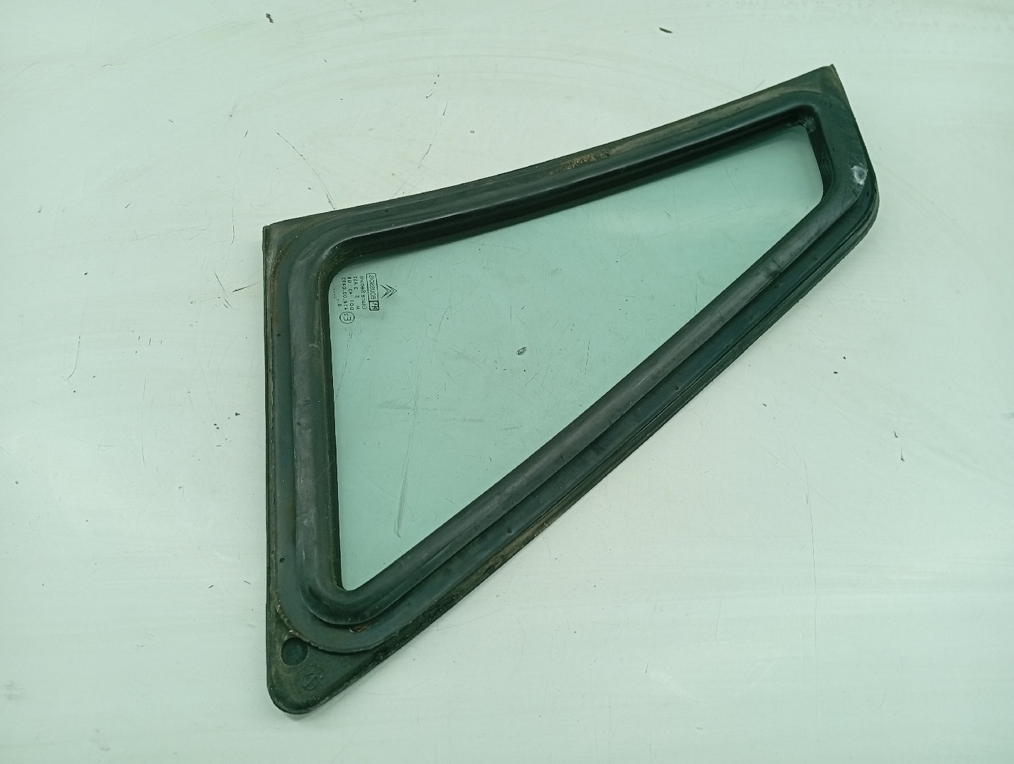 Vidro Painel Tras Direito CITROEN AX (ZA-_) | 86 - 98 Imagem-3