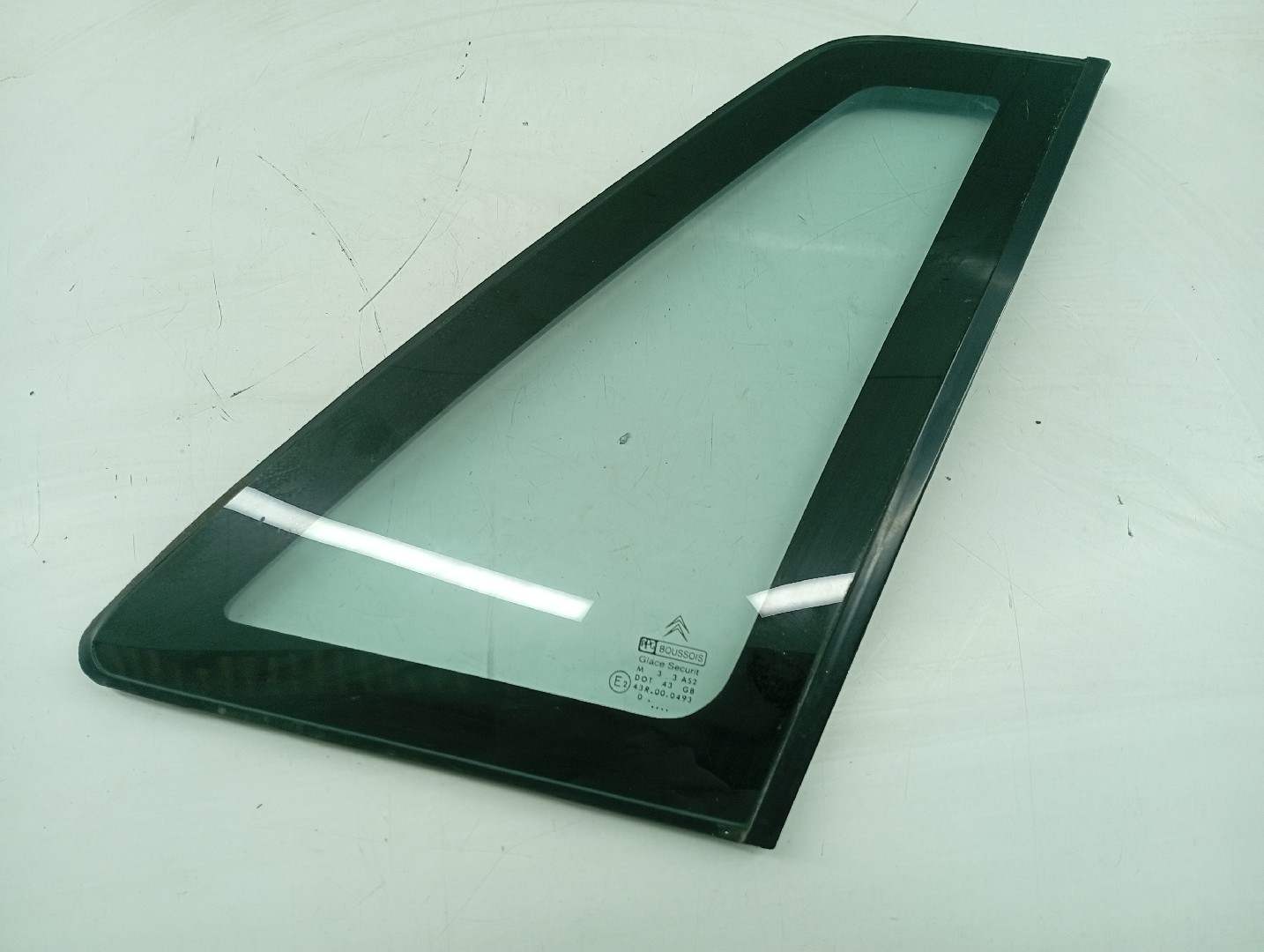 Vidro Painel Tras Direito CITROEN AX (ZA-_) | 86 - 98