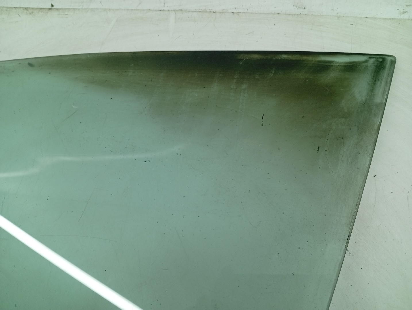 Vidro Porta Frente Direito RENAULT MEGANE IV Sporter (K9A/M/N_) | 16 -  Imagem-1