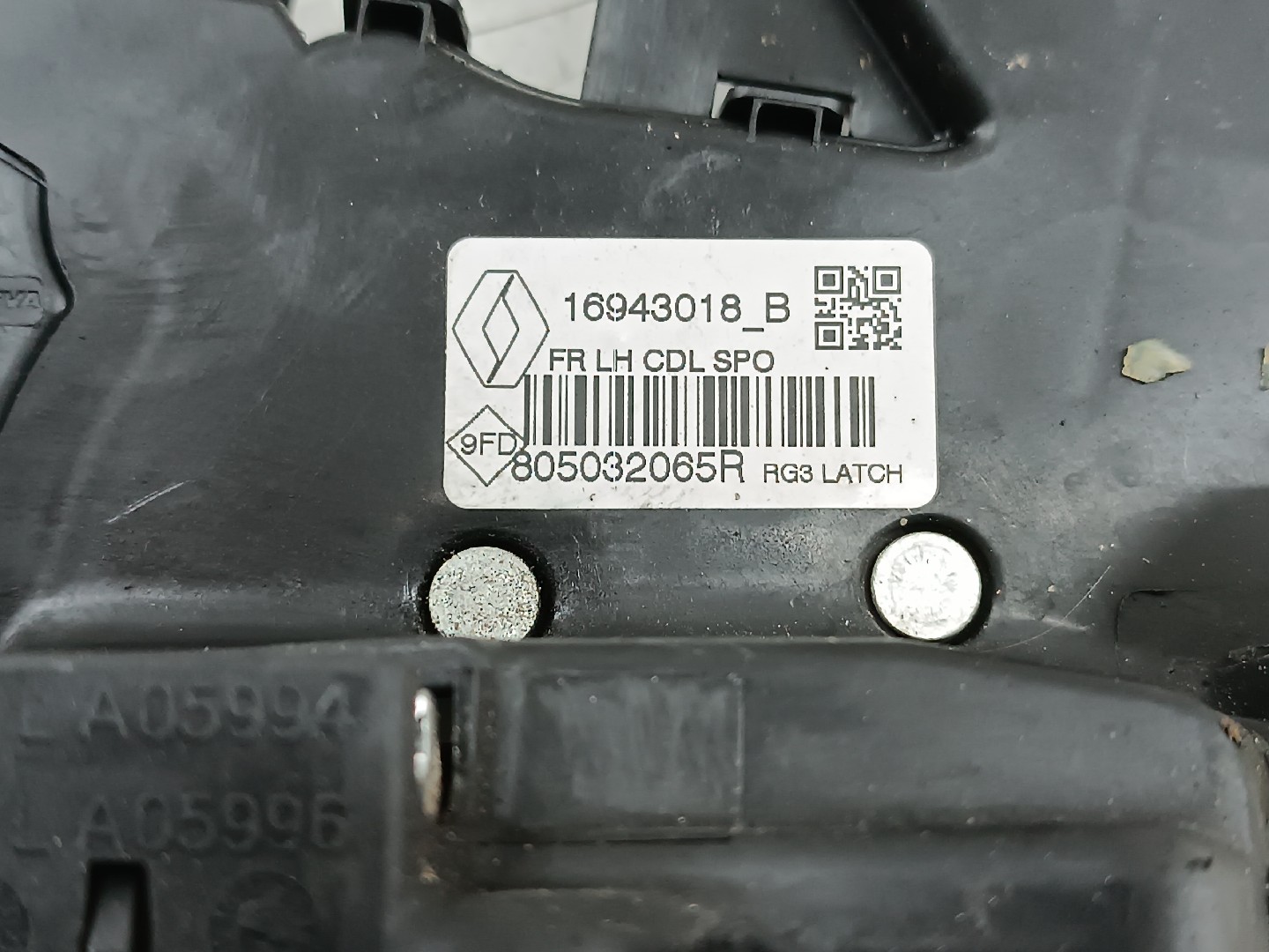 Fecho da Porta Frente Esquerdo RENAULT MEGANE IV Sporter (K9A/M/N_) | 16 -  Imagem-1