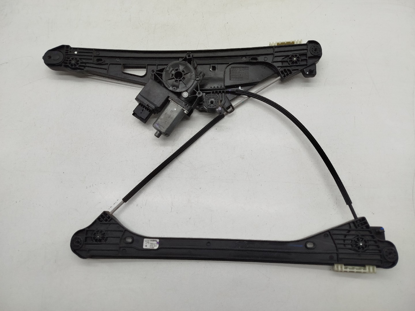 Motor e elevador de vidro frente direito PEUGEOT 3008 SUV (M_) | 16 - 