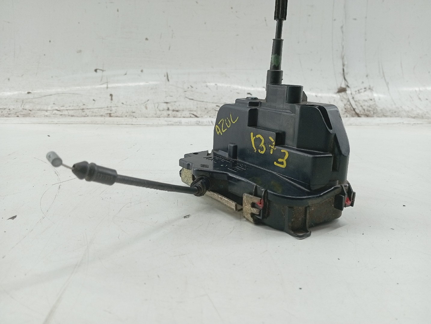 Fecho da Porta Trás Esquerdo RENAULT LAGUNA II Grandtour (KG0/1_) | 01 - 07 Imagem-1