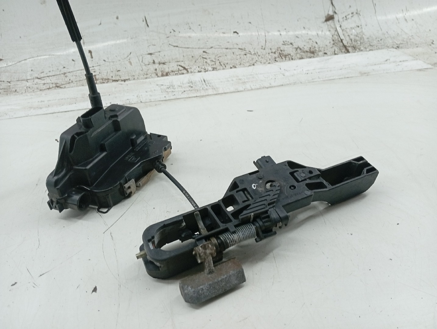 Fecho da Porta Frente Direito RENAULT LAGUNA II Grandtour (KG0/1_) | 01 - 07 Imagem-5