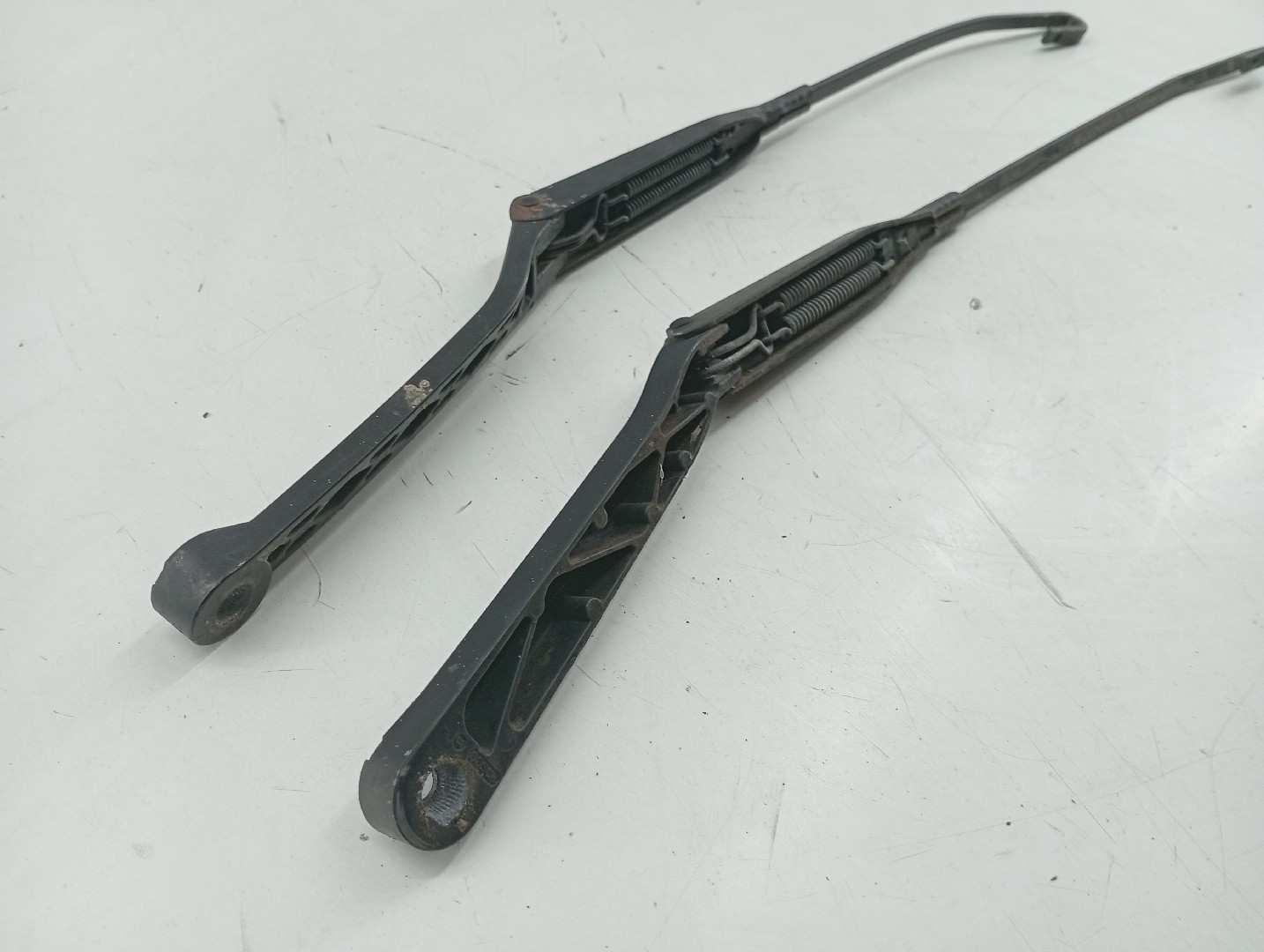 Astes/Escova Limpa Conjunto (2) BMW 3 (E36) | 90 - 98 Imagem-1