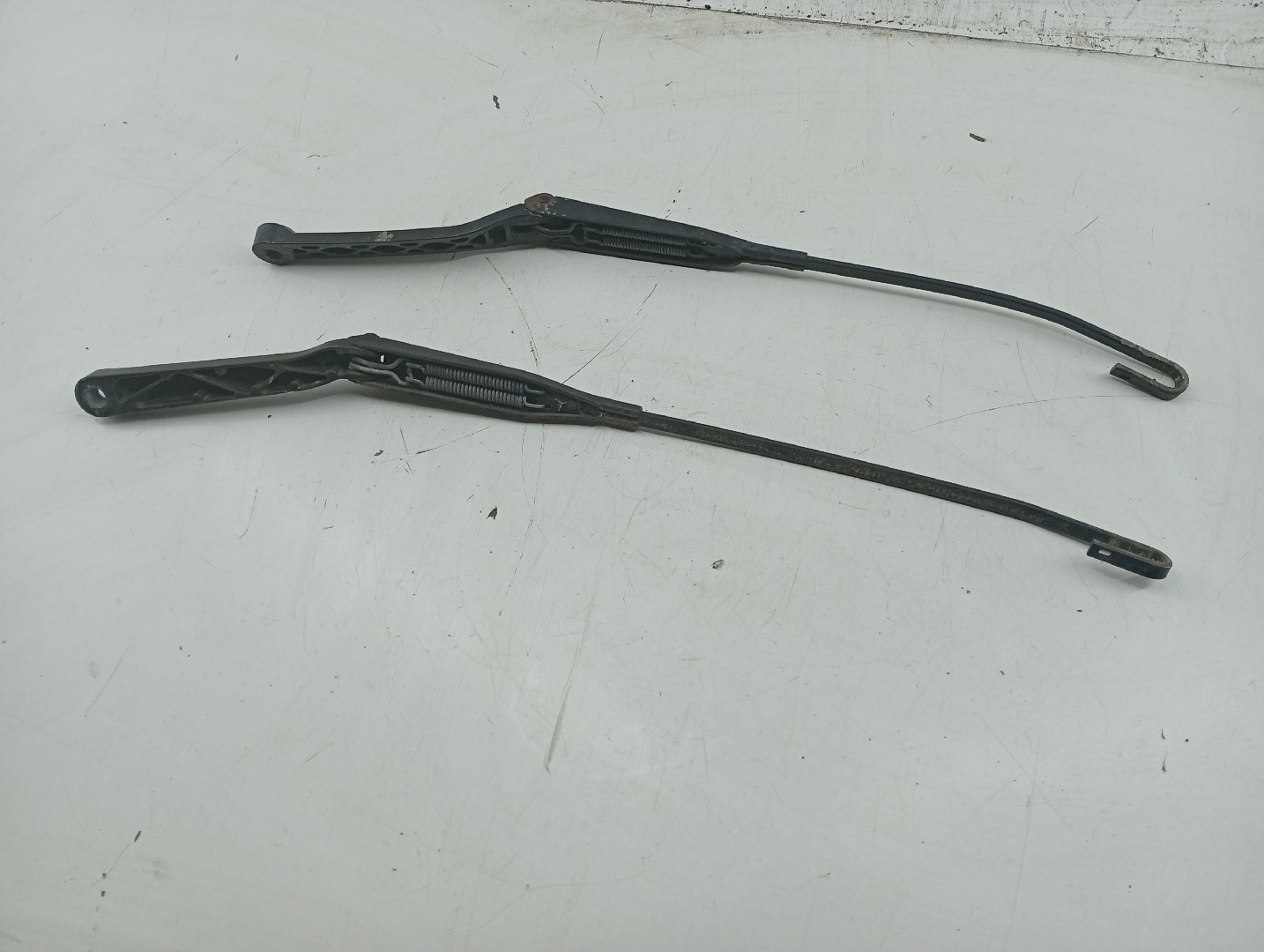 Astes/Escova Limpa Conjunto (2) BMW 3 (E36) | 90 - 98 Imagem-2