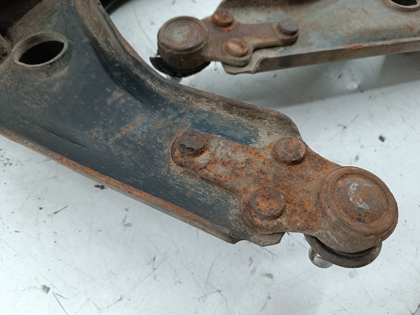 Braços de suspensão esquerdo e direito FORD KA (RB_) | 96 - 08 Imagem-5