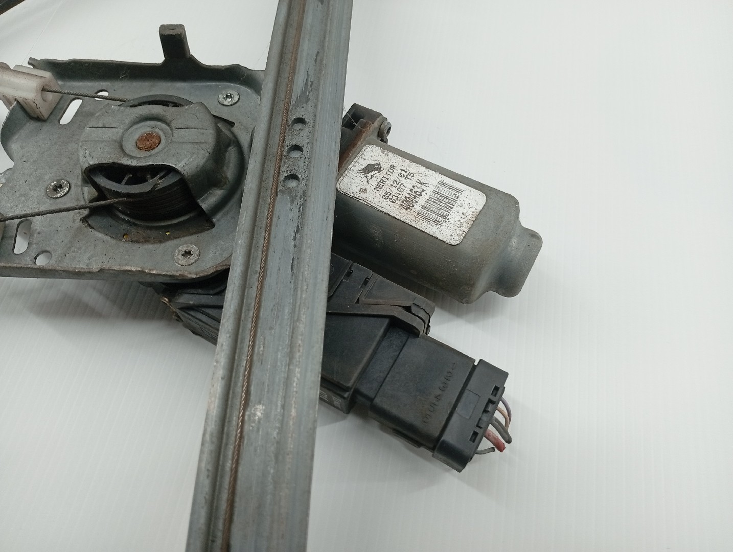 Motor e elevador de vidro frente direito RENAULT LAGUNA II Grandtour (KG0/1_) | 01 - 07 Imagem-1