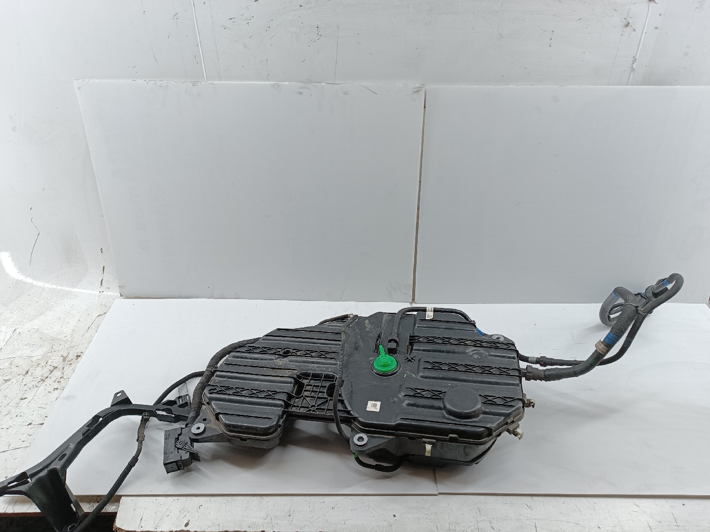 Depósito ad blue RENAULT MEGANE IV Sporter (K9A/M/N_) | 16 - 