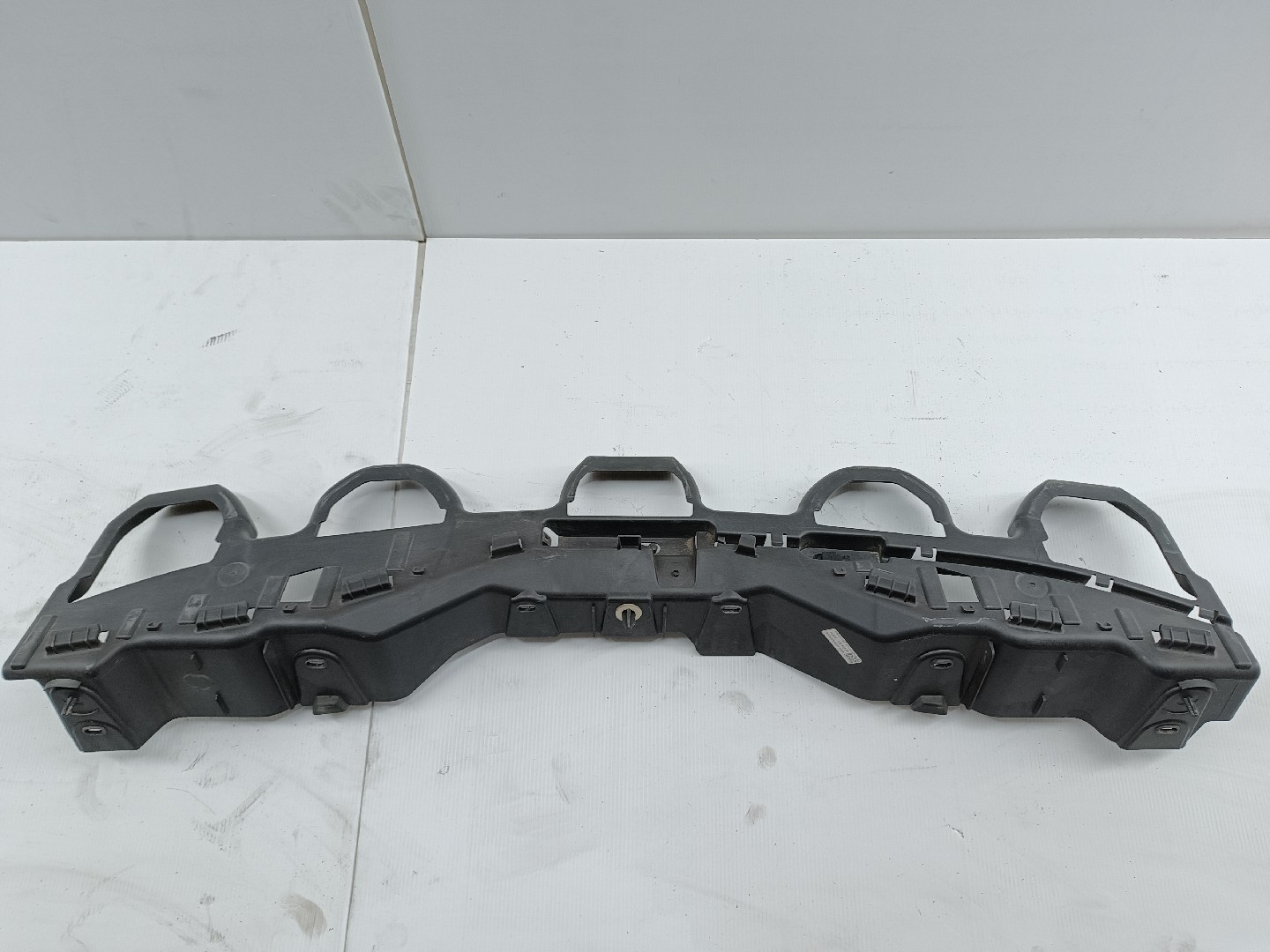 Guia central de para-choques RENAULT MEGANE IV Sporter (K9A/M/N_) | 16 -  Imagem-4