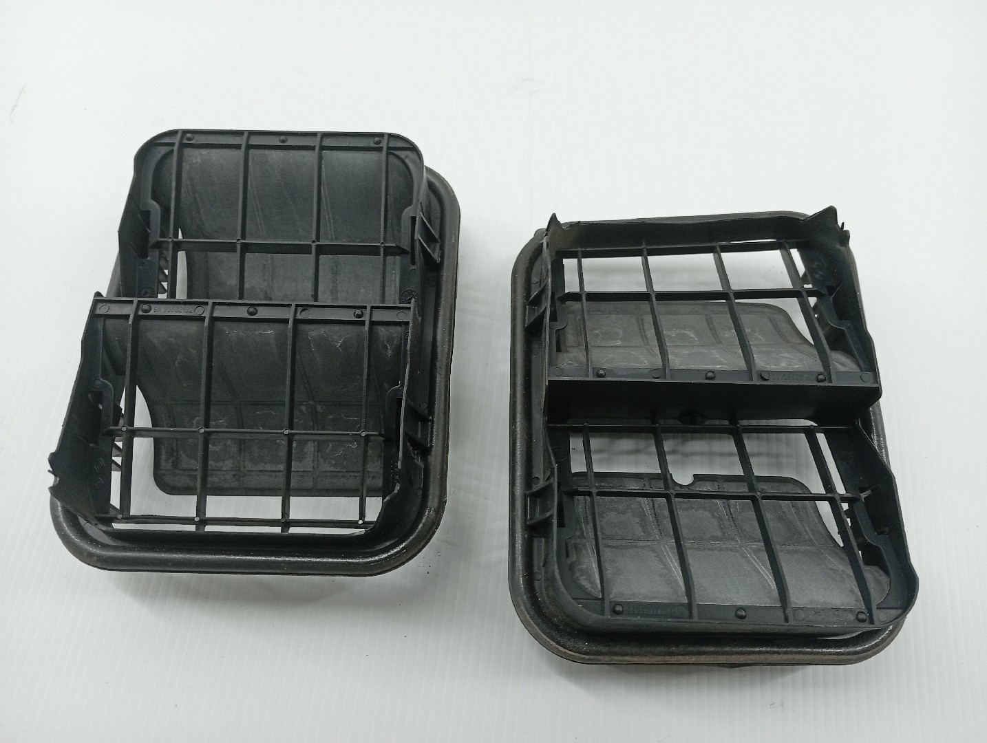 Painel de Ventilação da Carroceria RENAULT MEGANE IV Sporter (K9A/M/N_) | 16 -  Imagem-2