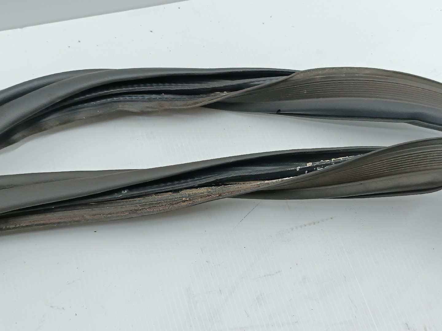 Borracha da Mala RENAULT MEGANE IV Sporter (K9A/M/N_) | 16 -  Imagem-1