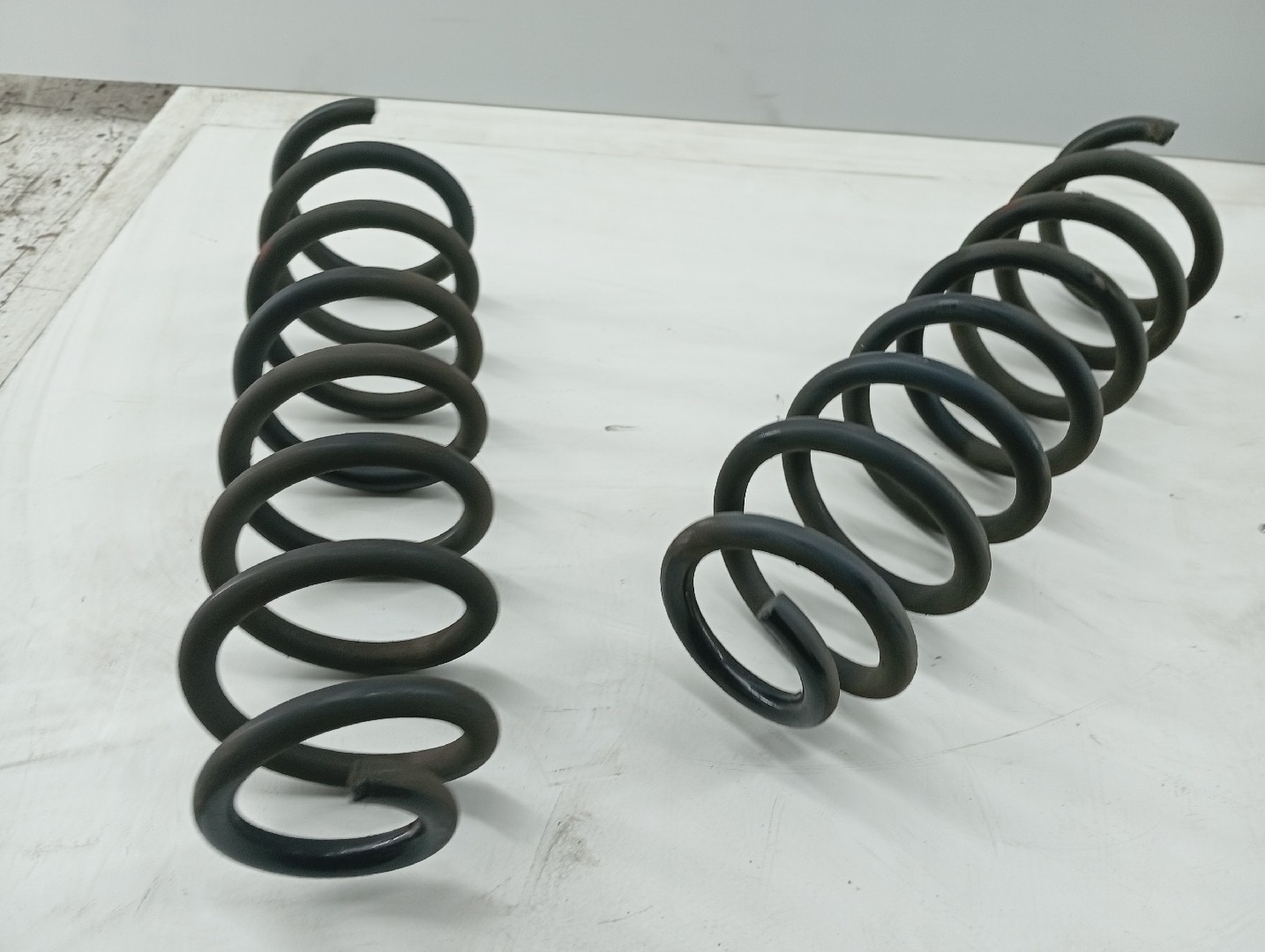 Molas traseiras RENAULT MEGANE IV Sporter (K9A/M/N_) | 16 -  Imagem-4