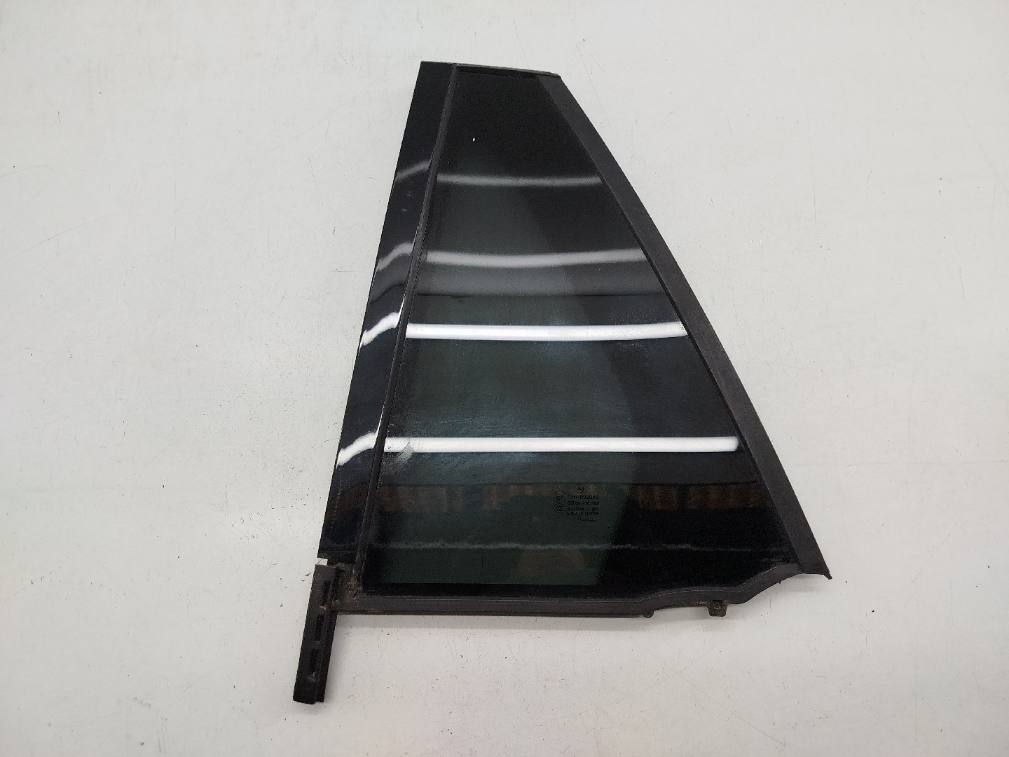 Vidro Traseiro Pequeno Esquerdo MERCEDES-BENZ GLC (X253) | 15 - 