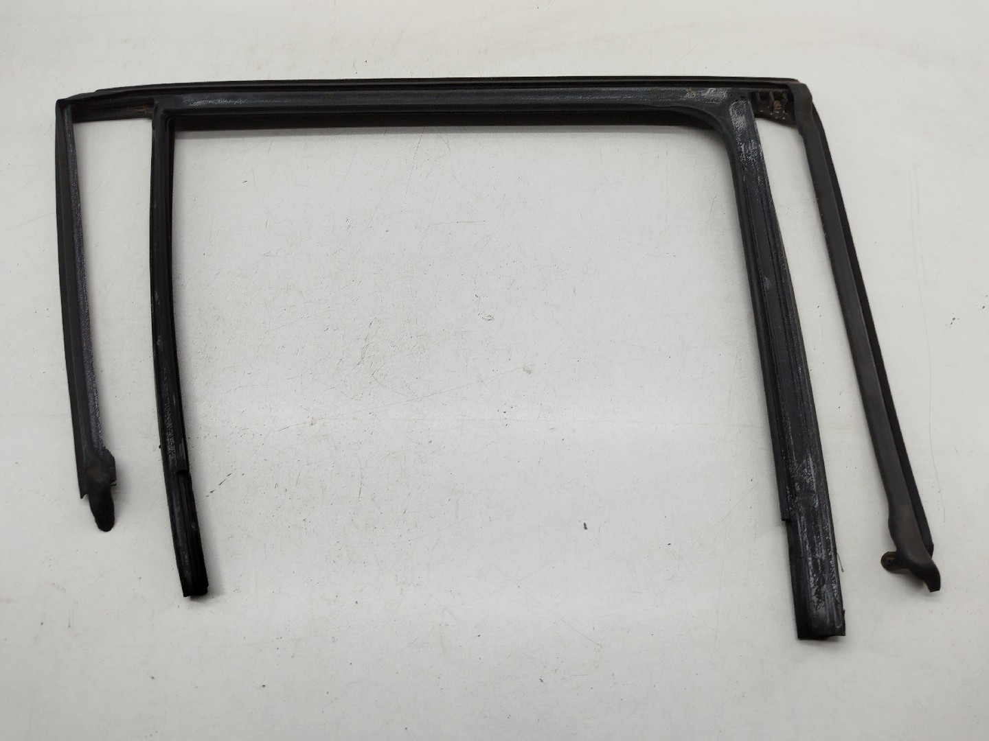 Borracha de Vedação MERCEDES-BENZ GLC (X253) | 15 -  Imagem-4