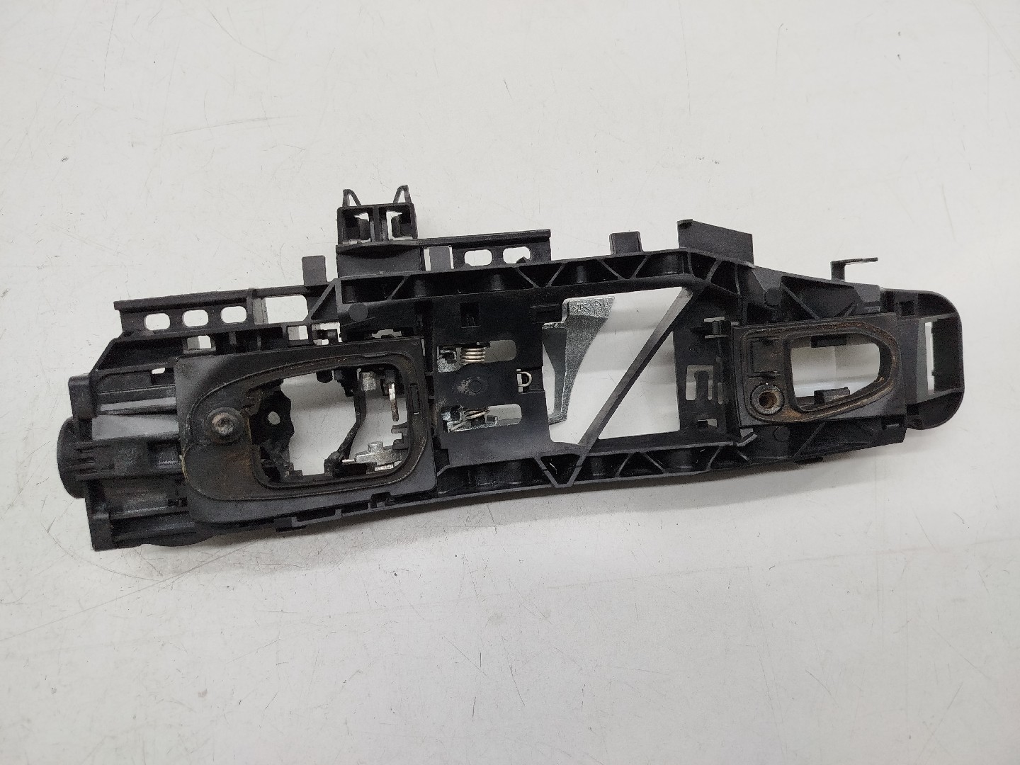 Suporte de Puxador MERCEDES-BENZ GLC (X253) | 15 - 