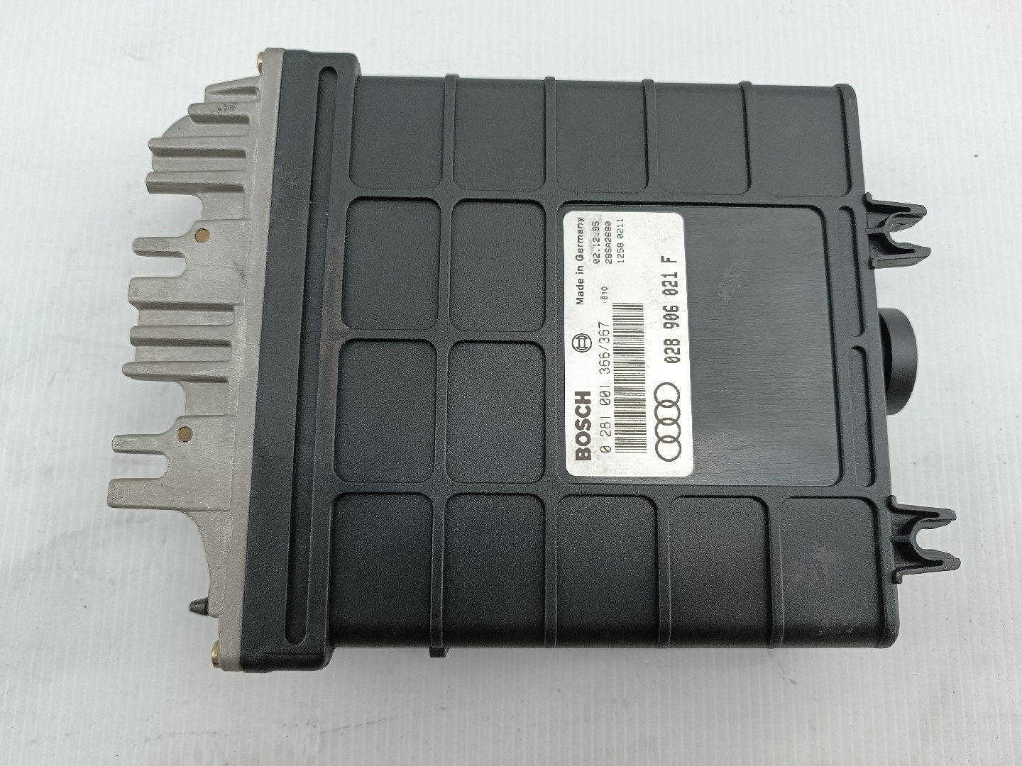 Centralina de Motor AUDI A4 (8D2, B5) | 94 - 01