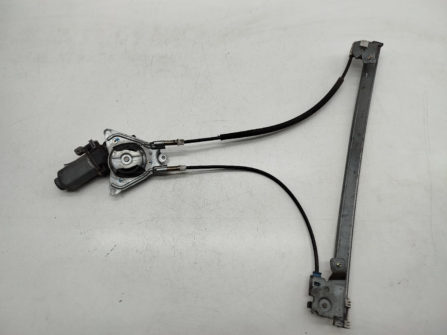 Motor e elevador de vidro frente direito PEUGEOT 106 II (1A_, 1C_) | 96 - 05