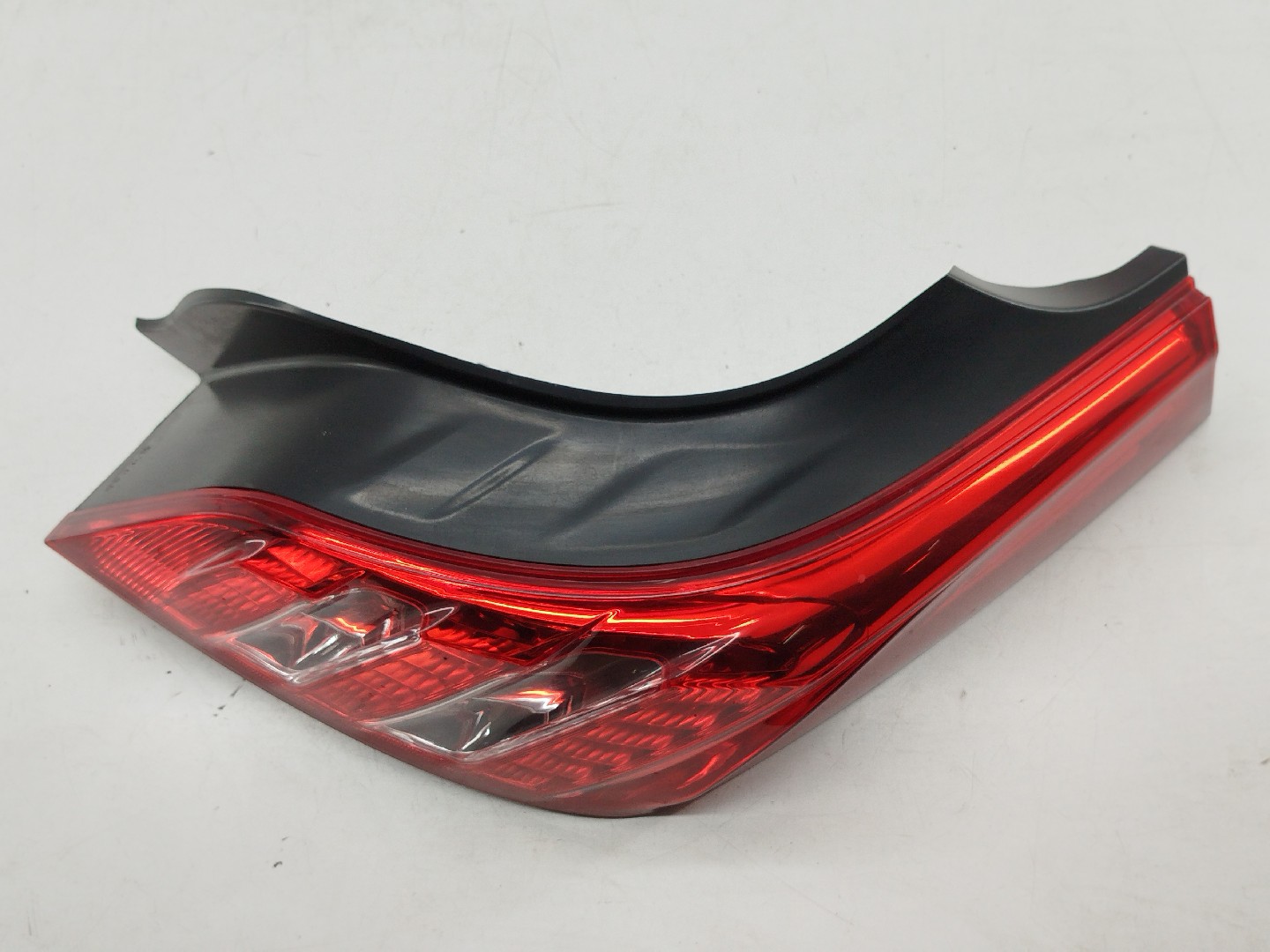 Farolim Stop Direito PEUGEOT 508 I (8D_) | 10 - 18 Imagem-6