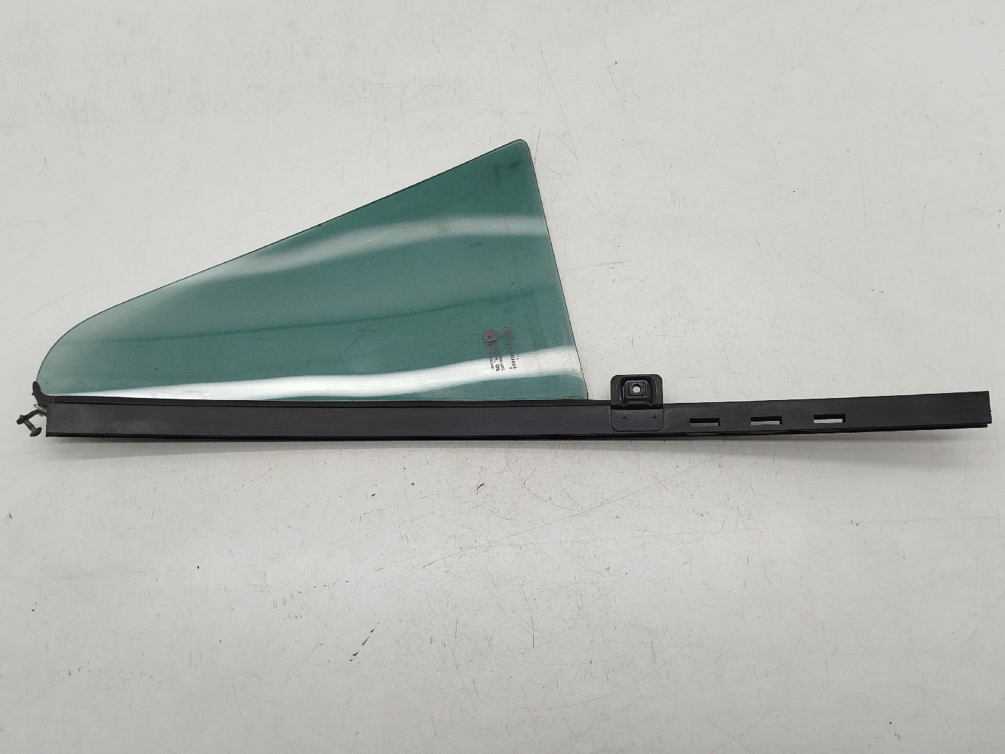 Vidro Triangular Porta Trás Direito OPEL ASTRA H Combi (A04) | 04 - 14 Imagem-2