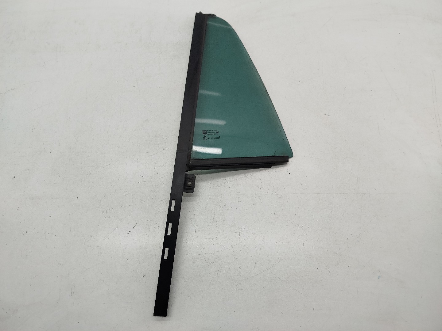 Vidro Triangular Porta Trás Esquerdo OPEL ASTRA H Combi (A04) | 04 - 14