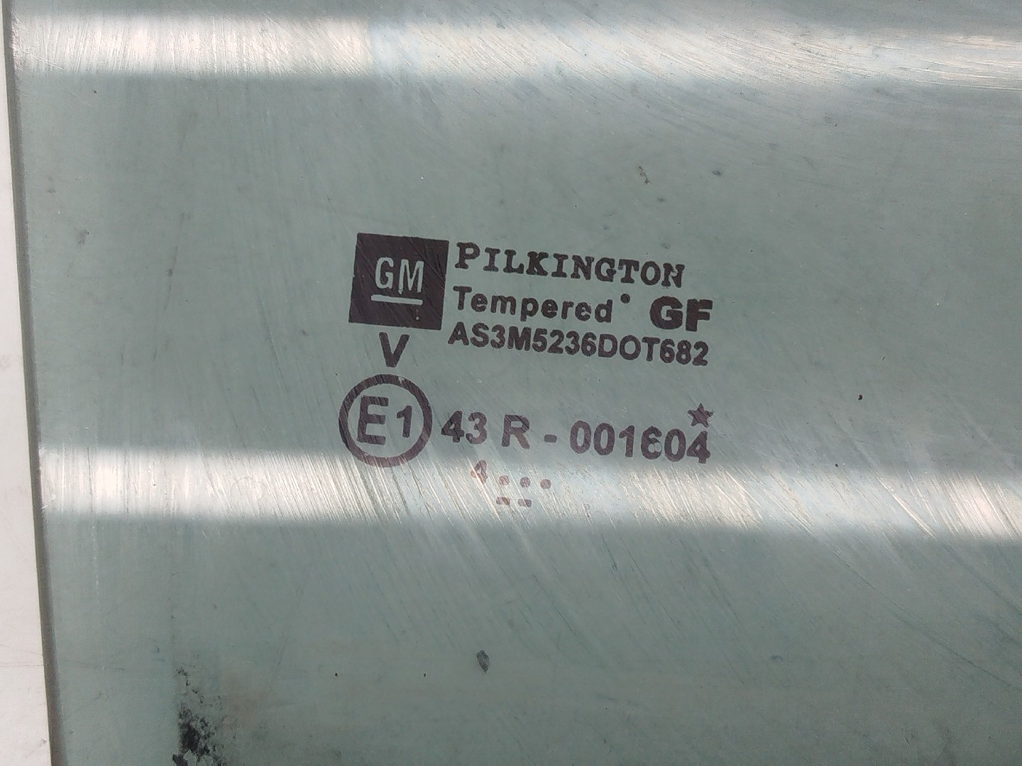 Vidro Traseiro Direito OPEL ASTRA H Combi (A04) | 04 - 14 Imagem-1