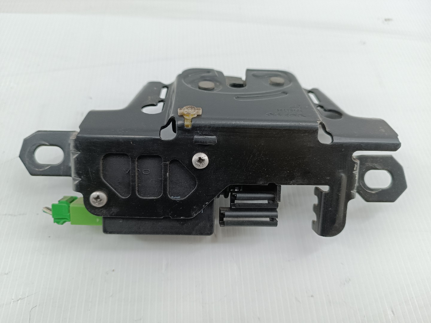 Fecho da Mala VOLVO C30 (533) | 06 - 13 Imagem-2