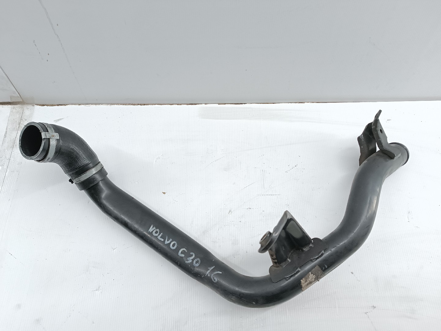 Tubagem do Intercooler VOLVO C30 (533) | 06 - 13