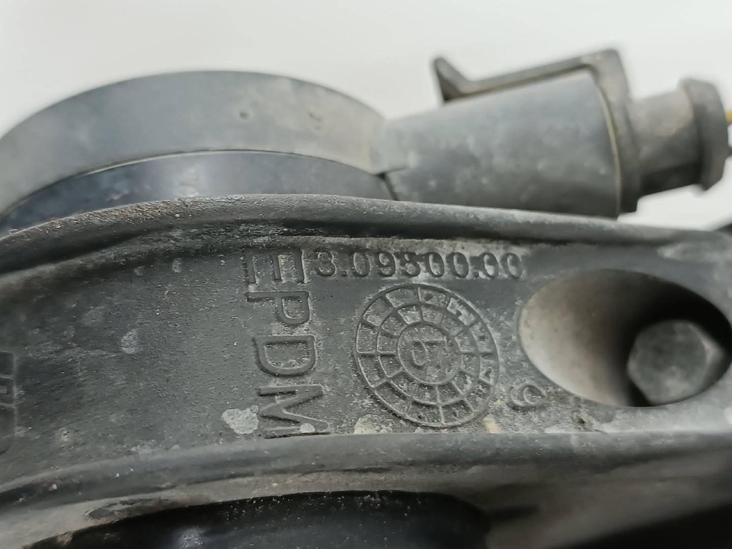 Bomba de água VOLVO C30 (533) | 06 - 13 Imagem-3