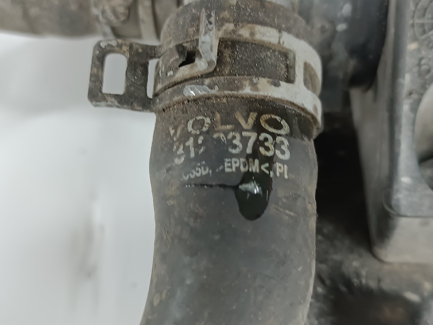 Bomba de água VOLVO C30 (533) | 06 - 13 Imagem-4