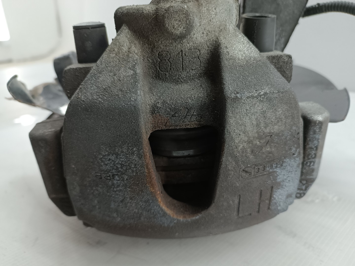 Manga de eixo frente esquerda VOLVO C30 (533) | 06 - 13 Imagem-3