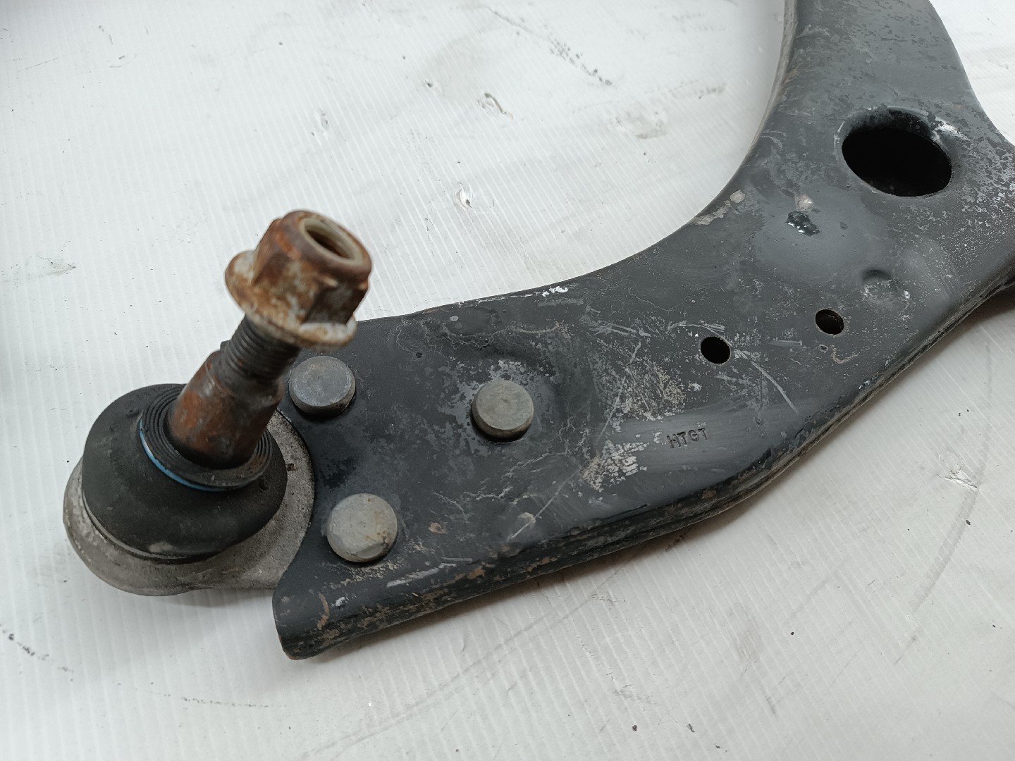 Braços de suspensão esquerdo e direito VOLVO C30 (533) | 06 - 13 Imagem-3