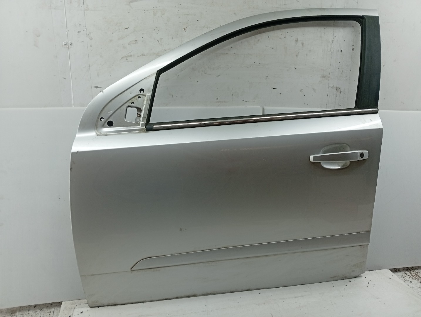 Porta Frente Esquerda OPEL ASTRA H Combi (A04) | 04 - 14 Imagem-2