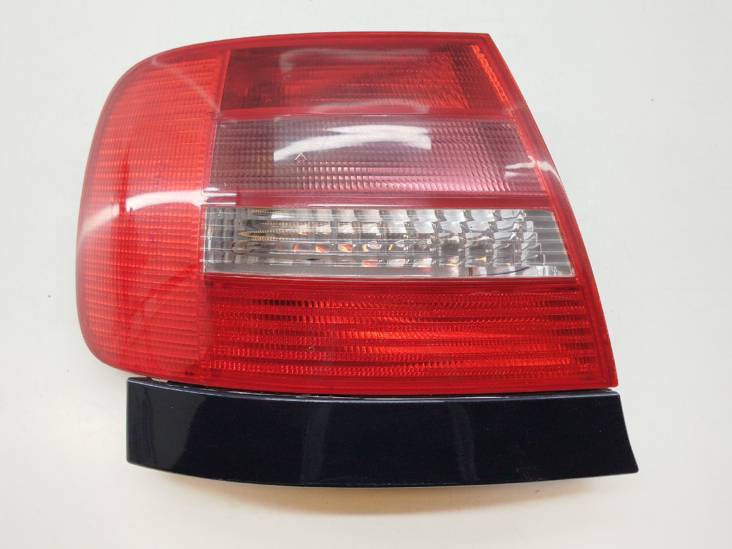 Farolim Stop Esquerdo AUDI A4 (8E2, B6) | 00 - 05 Imagem-5