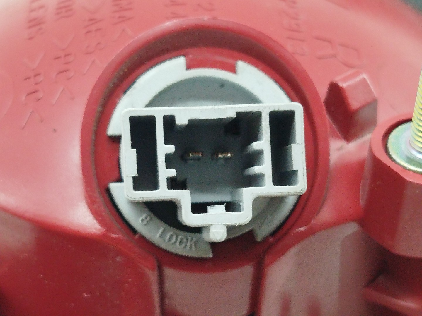 Farolim da Mala Direito MAZDA 3 (BK) | 03 - 09 Imagem-3