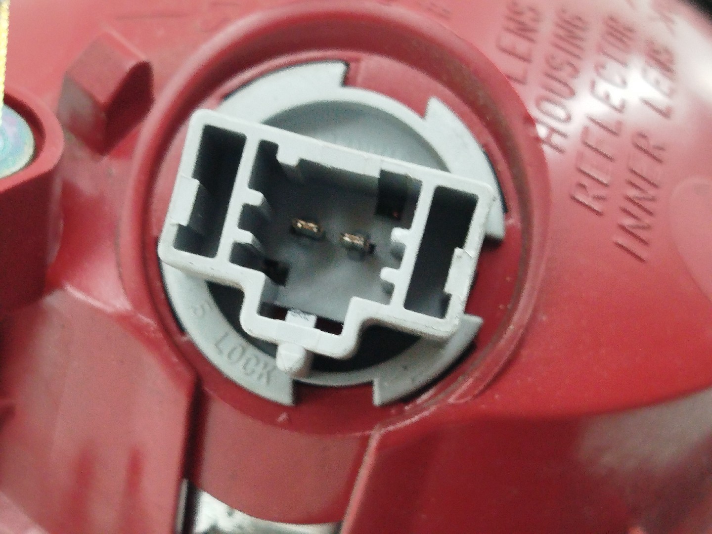 Farolim da Mala Esquerdo MAZDA 3 (BK) | 03 - 09 Imagem-2