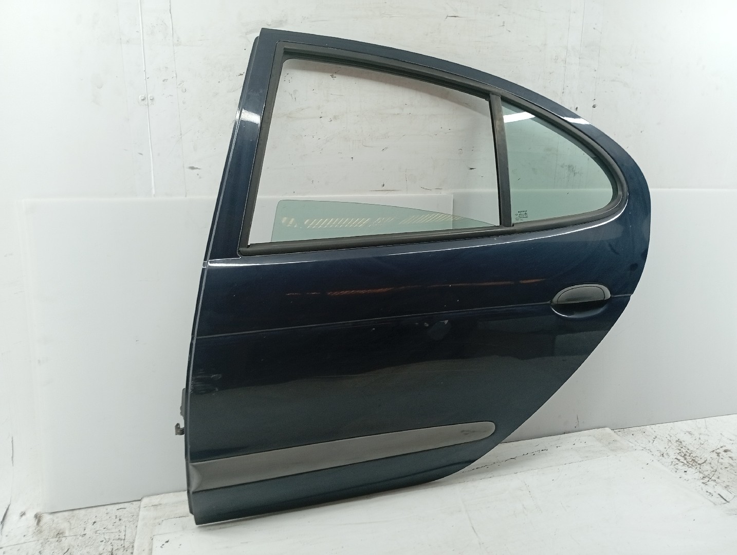 Porta Traseira Esquerda RENAULT MEGANE I (BA0/1_) | 95 - 04 Imagem-7