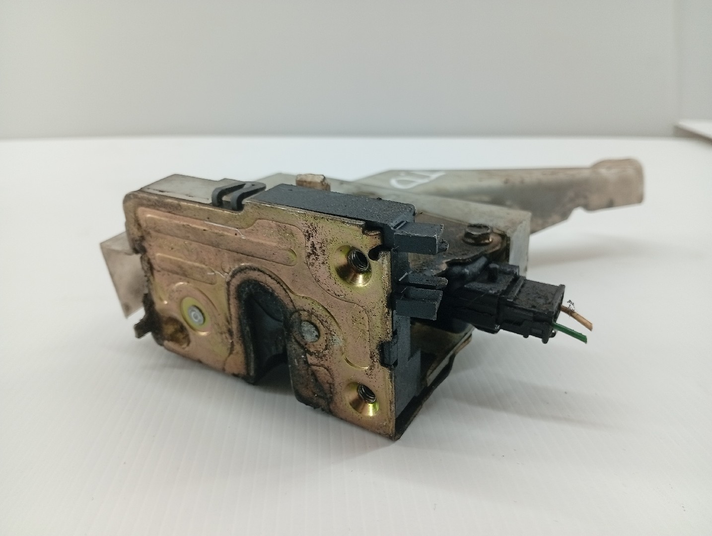 Fecho da Porta Trás Direito RENAULT MEGANE I (BA0/1_) | 95 - 04 Imagem-1