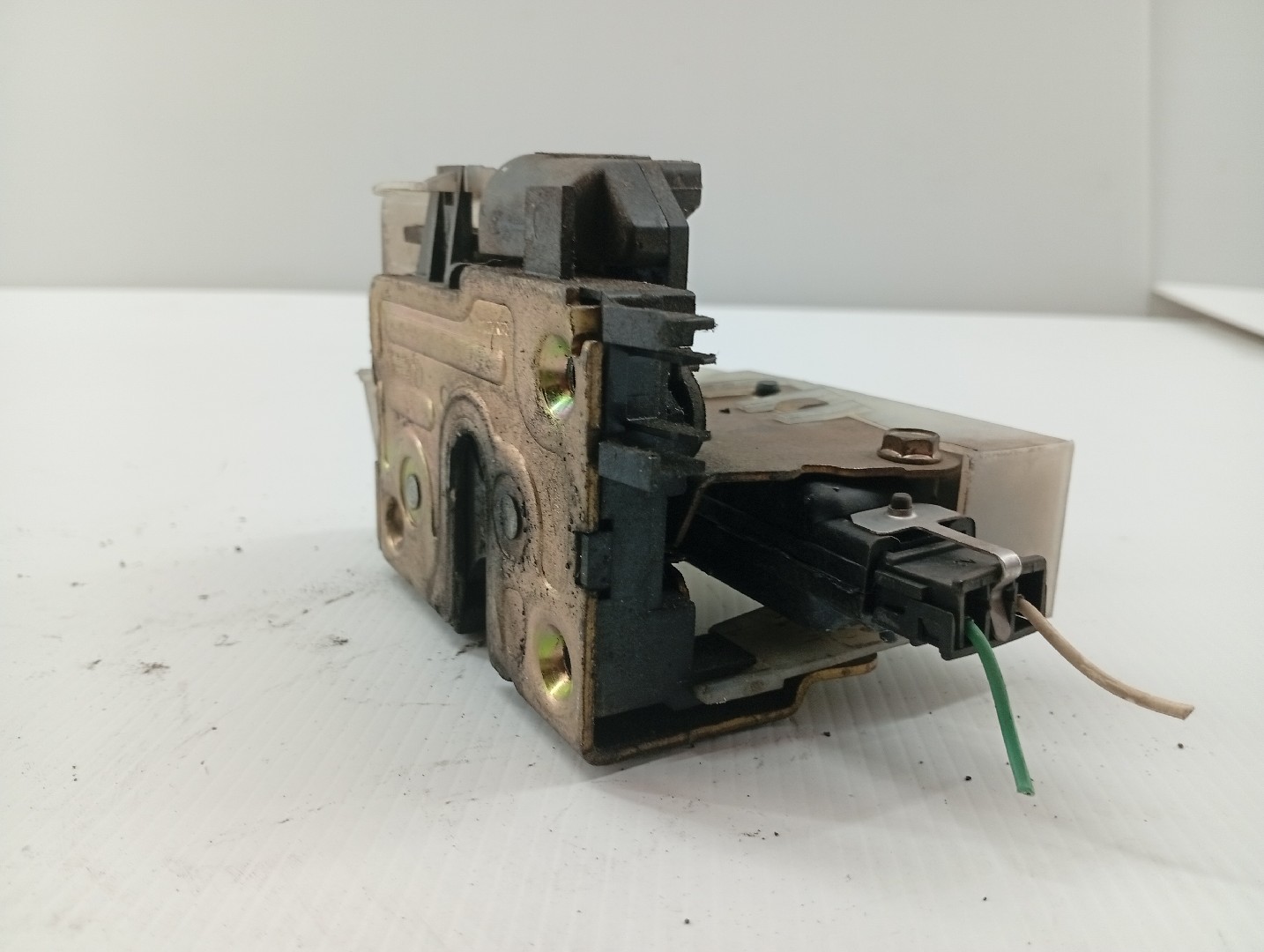 Fecho da Porta Frente Direito RENAULT MEGANE I (BA0/1_) | 95 - 04 Imagem-4