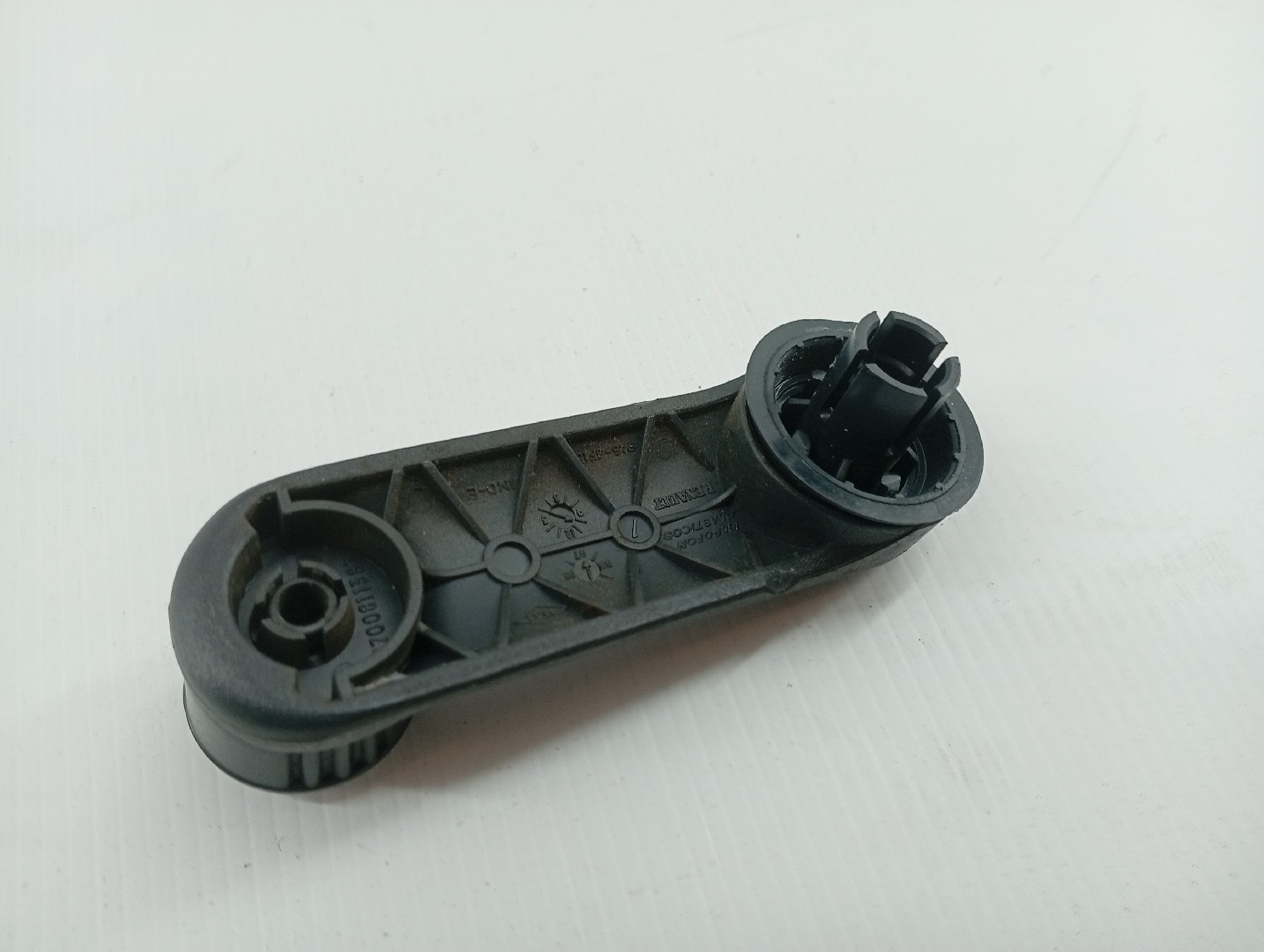 Manivela de vidro RENAULT MEGANE I (BA0/1_) | 95 - 04 Imagem-3