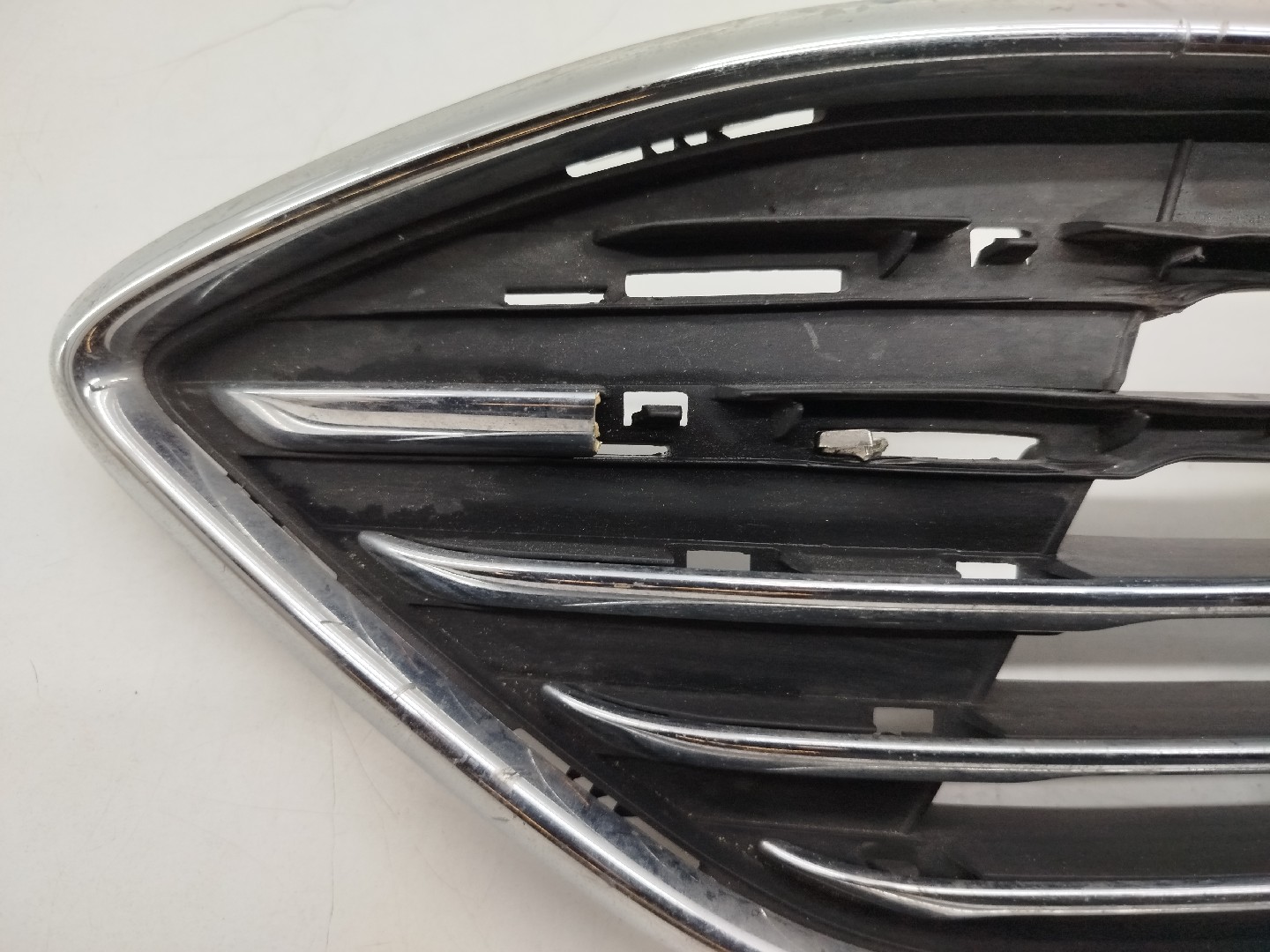 Grelha da Frente FORD FOCUS III | 10 -  Imagem-1