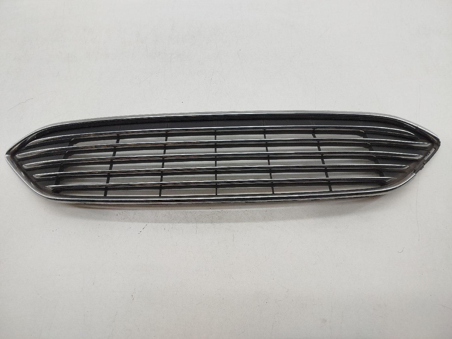 Grelha da Frente FORD FOCUS III | 10 - 