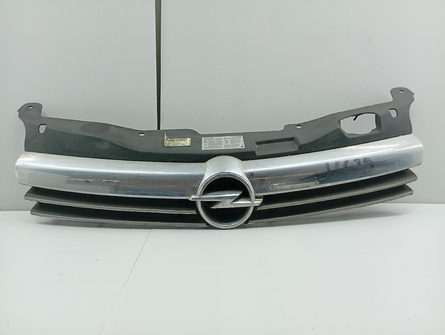 Grelha da Frente OPEL ASTRA H Combi (A04) | 04 - 14 Imagem-1