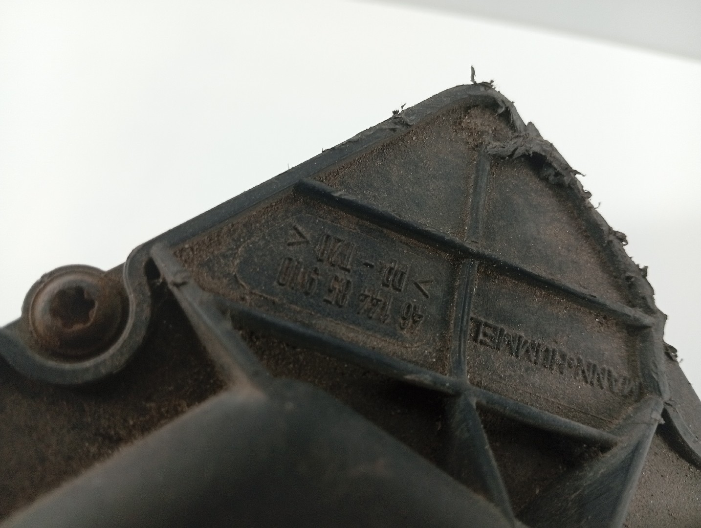 Caixa de filtro de ar OPEL ASTRA H Combi (A04) | 04 - 14 Imagem-1