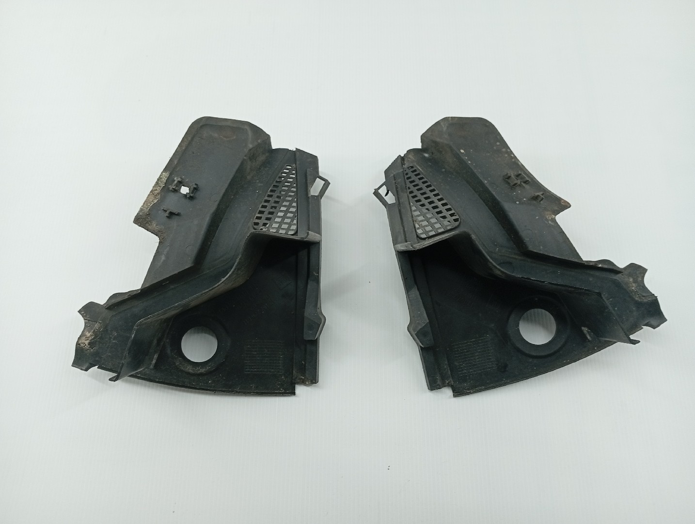 Acabamento de Para-brisas OPEL ZAFIRA / ZAFIRA FAMILY B (A05) | 05 - 19