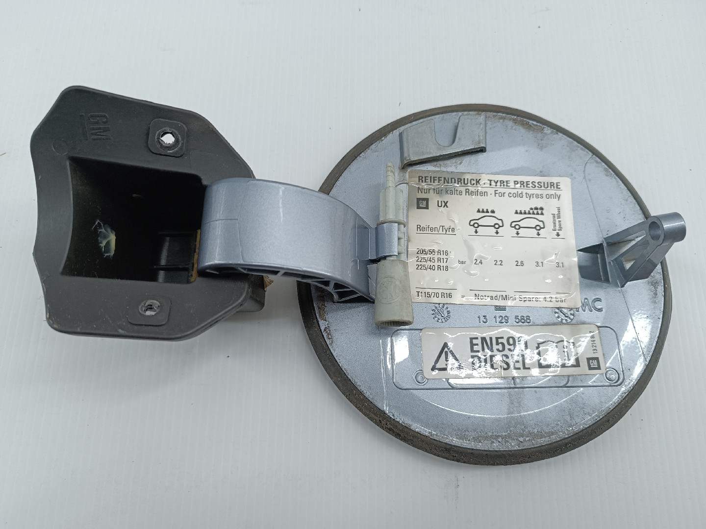 Tampa/Porta Combustivel OPEL ZAFIRA / ZAFIRA FAMILY B (A05) | 05 - 19