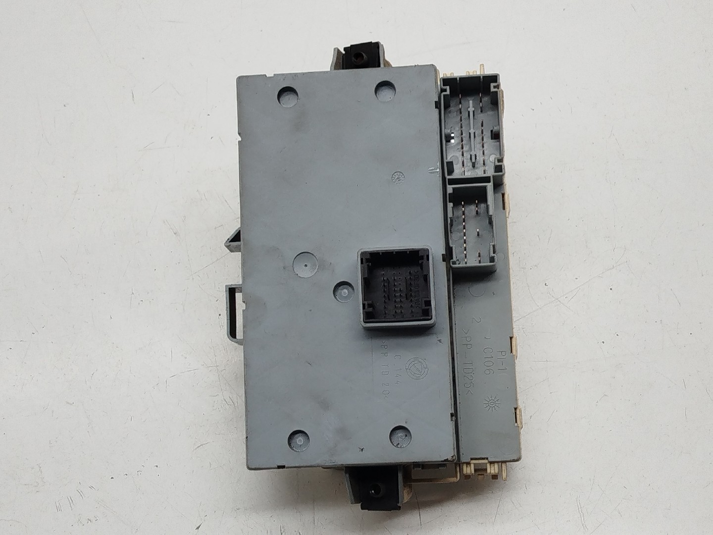 Caixa de Fusíveis FIAT PUNTO (188_) | 99 - 12 Imagem-4