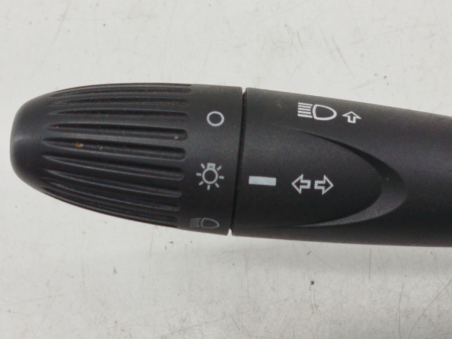 Comutador luzes,piscas,limp vidros e fita airbag FIAT PUNTO (188_) | 99 - 12 Imagem-4