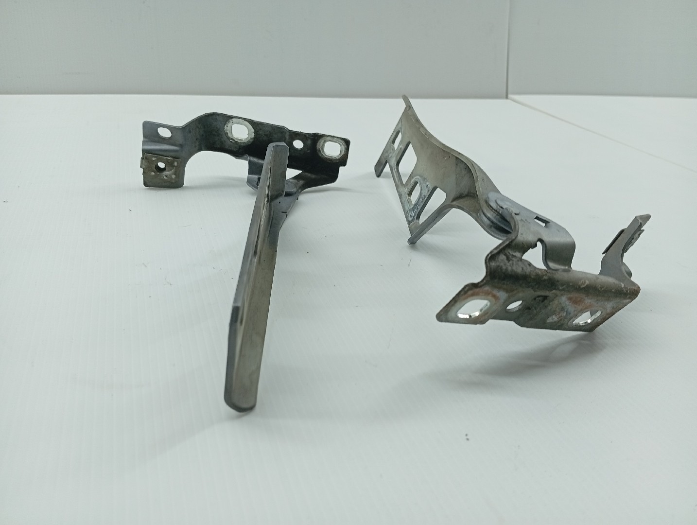 Dobradiças Capot OPEL ZAFIRA / ZAFIRA FAMILY B (A05) | 05 - 19 Imagem-5