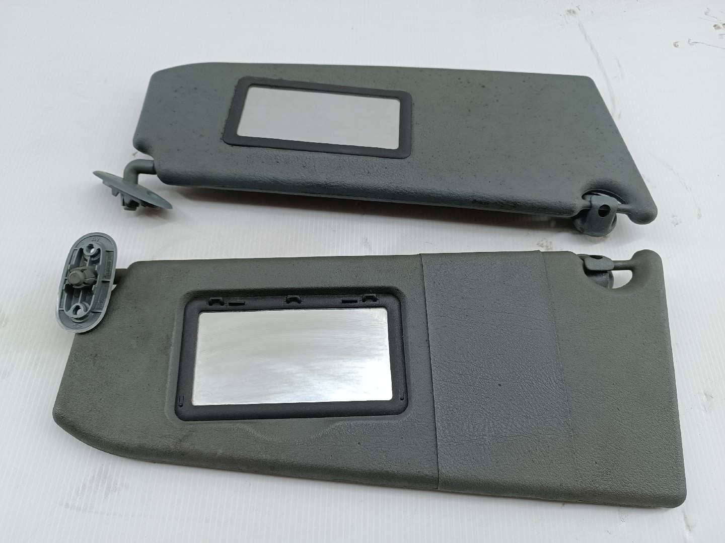 Palas de sol direita e esquerda RENAULT MEGANE I (BA0/1_) | 95 - 04