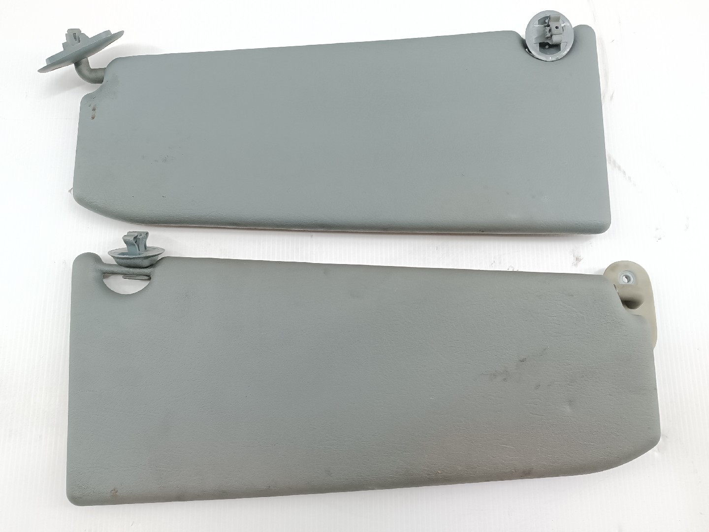 Palas de sol direita e esquerda RENAULT MEGANE I (BA0/1_) | 95 - 04 Imagem-2